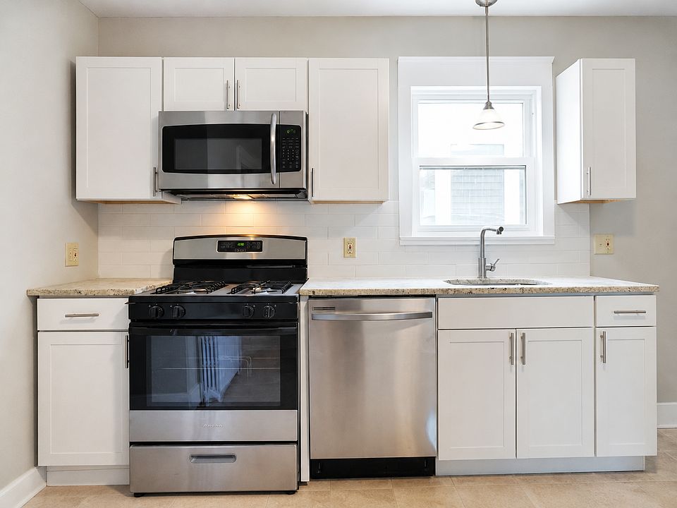 1st image of 58 Summit Ave #1