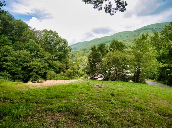 2700 Bristol Hwy, Gate City, VA 24251