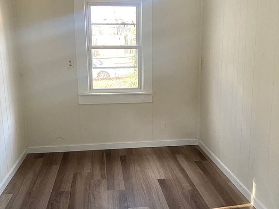 5th image of 3210 McRand St