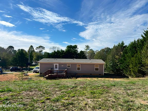5th image of 235 Starrett St