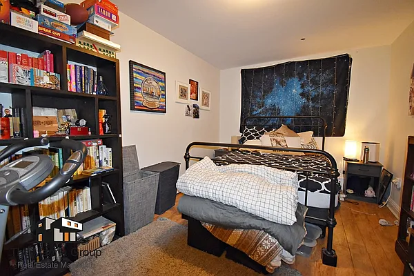 Rented by Bold New York | media 7