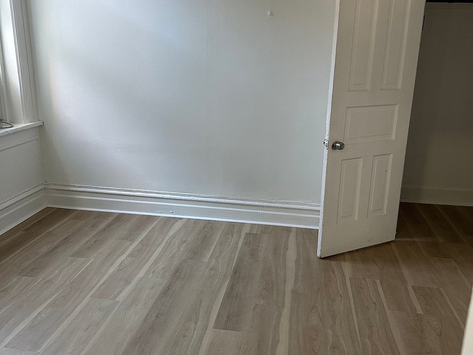 1st image of 3347 S Wallace St #2F
