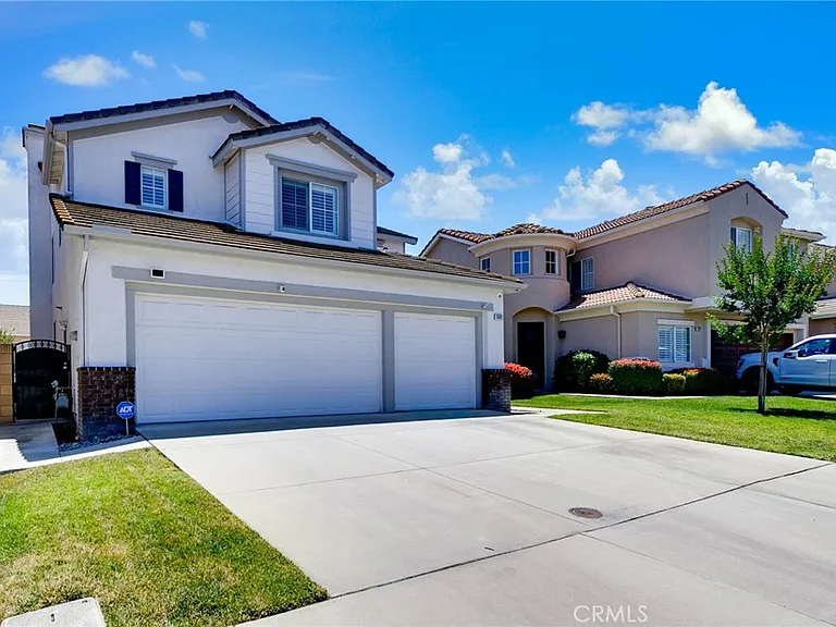15881 Madelyn Ct — Photo 3