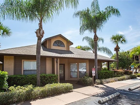 5th image of 2130 Cascades Blvd Unit 208