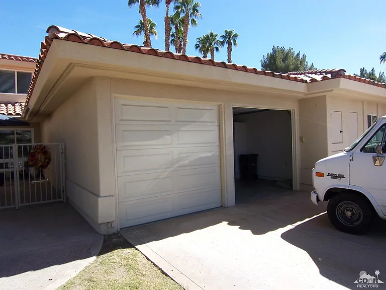 195 Desert Lakes Dr — Photo 24