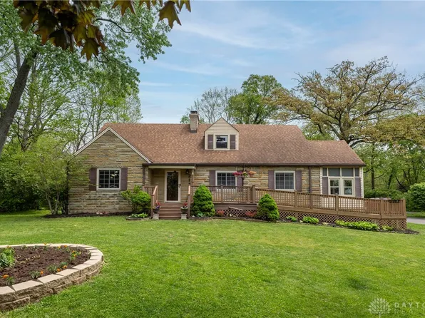 2152 La Grange Rd, Dayton, OH 45431