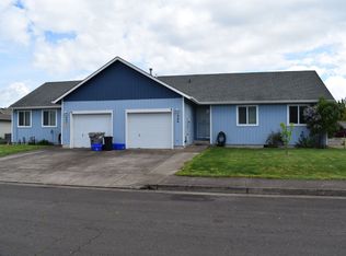 469 Hummingbird St SE, Albany, OR 97322