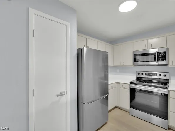 2300 E Silverado Ranch Blvd Unit 2152, Las Vegas, NV 89183
