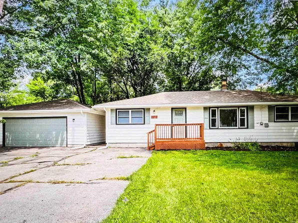 2212 E Elm St, Griffith, IN 46319