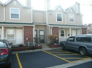 1297 Wyndham Ct #102, Palatine, IL 60074