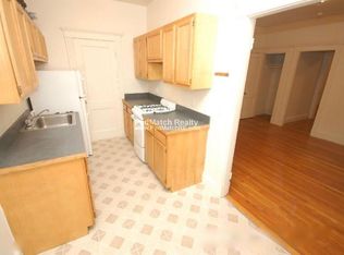 231 Park St #2, West Roxbury, MA 02132