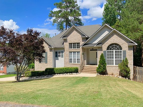 3rd image of 1007 Durban Dr