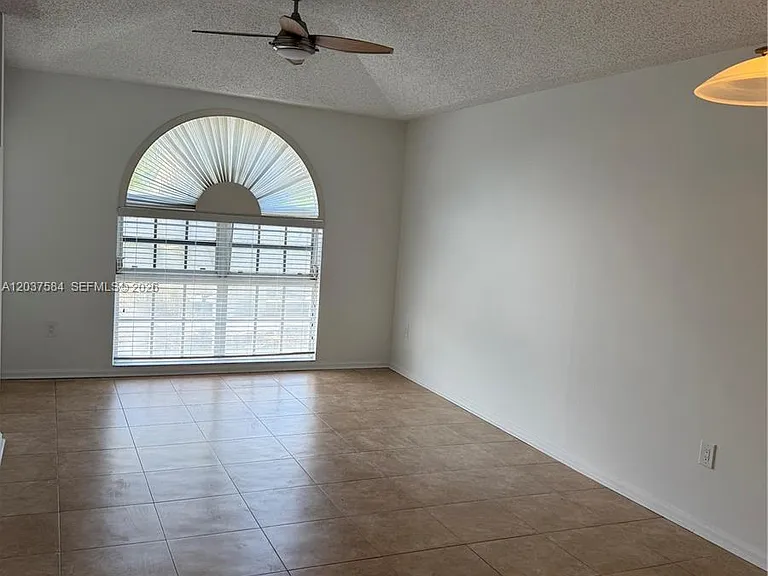 1280 S Alhambra Cir #1413 — Photo 4