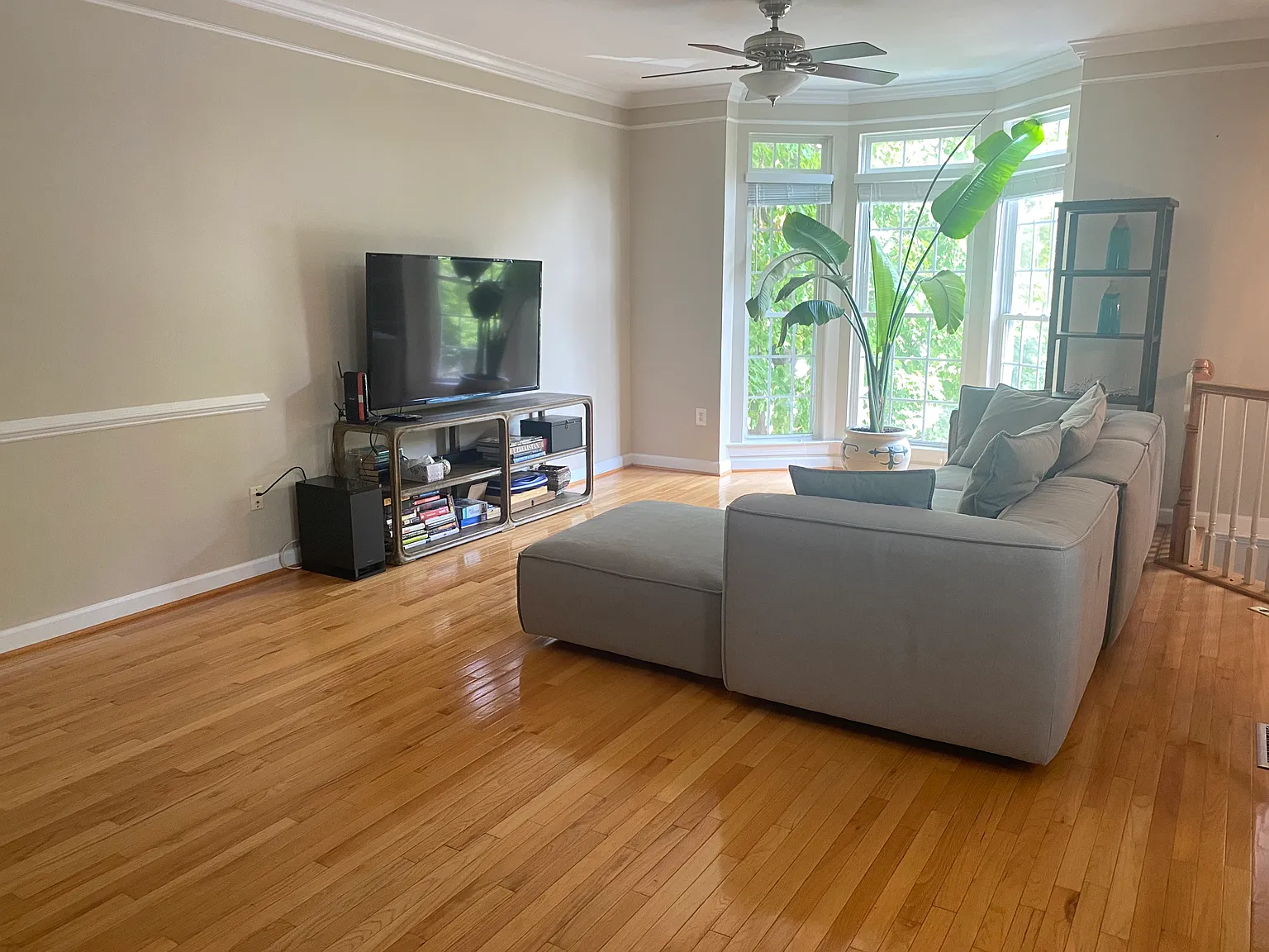 4 bed, 3.5 bath, 1530 sqft, $3,650 — Photo 3