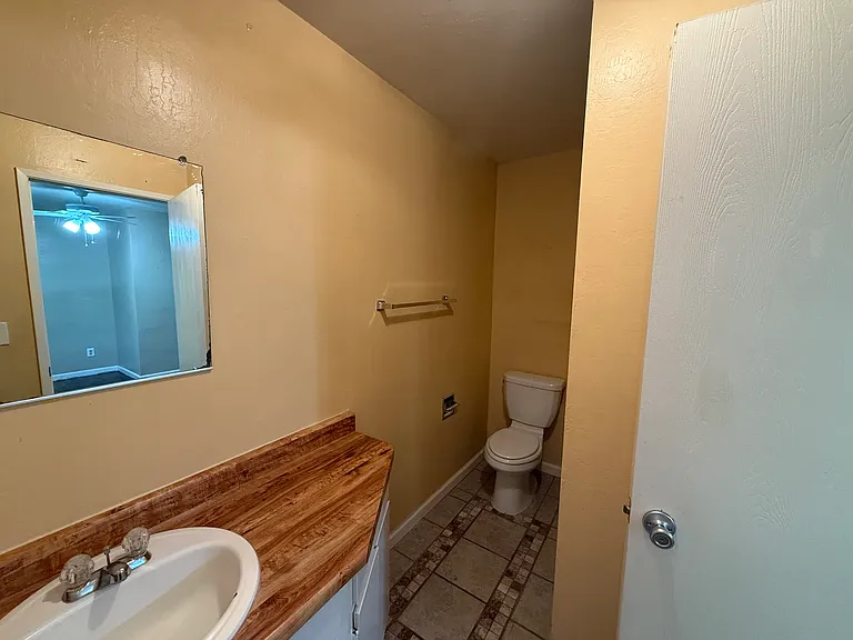 403 Maple St #B — Photo 5