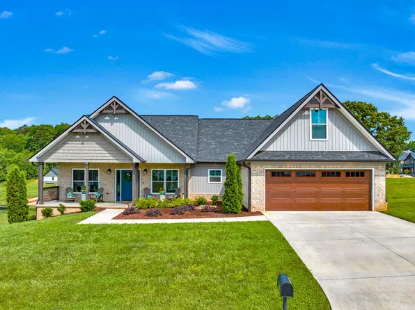 606 Berkeley Dr, Morristown, TN 37814