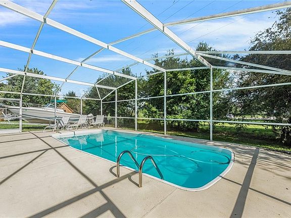 3rd image of 1536 Cypress Woods Cir