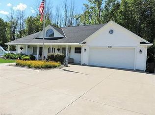 9139 Lindbergh Blvd, Olmsted Falls, OH 44138