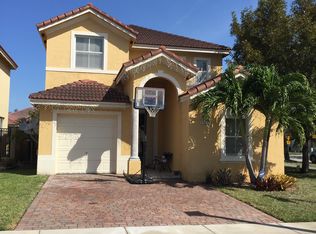 16415 SW 84th Ln, Miami, FL 33193