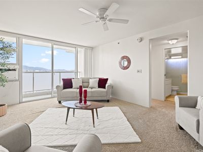 3009 Ala Makahala Pl APT 1804, Honolulu, HI, 96818