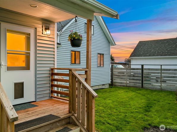 3641 Washington Street, Bow, WA 98232
