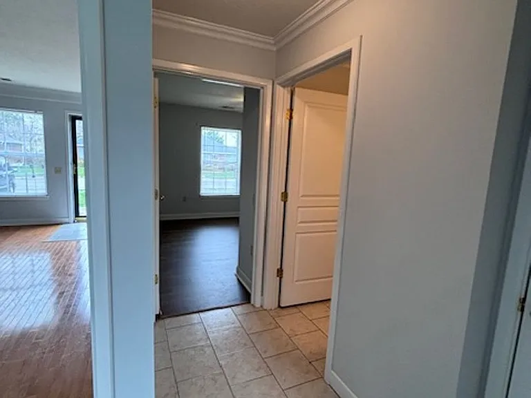 117 Croghan Way — Photo 8