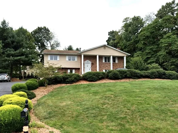 8 Overhill Lane, New City, NY 10956