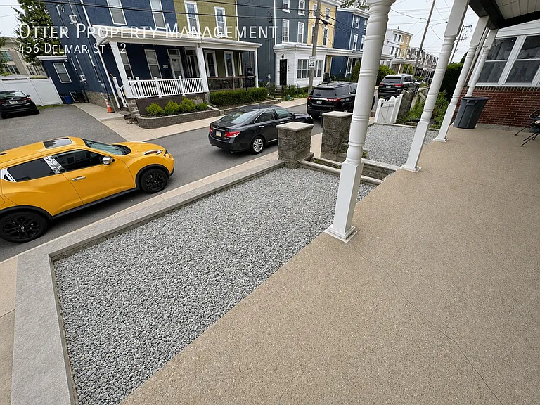 456 Delmar St #2 — Photo 32