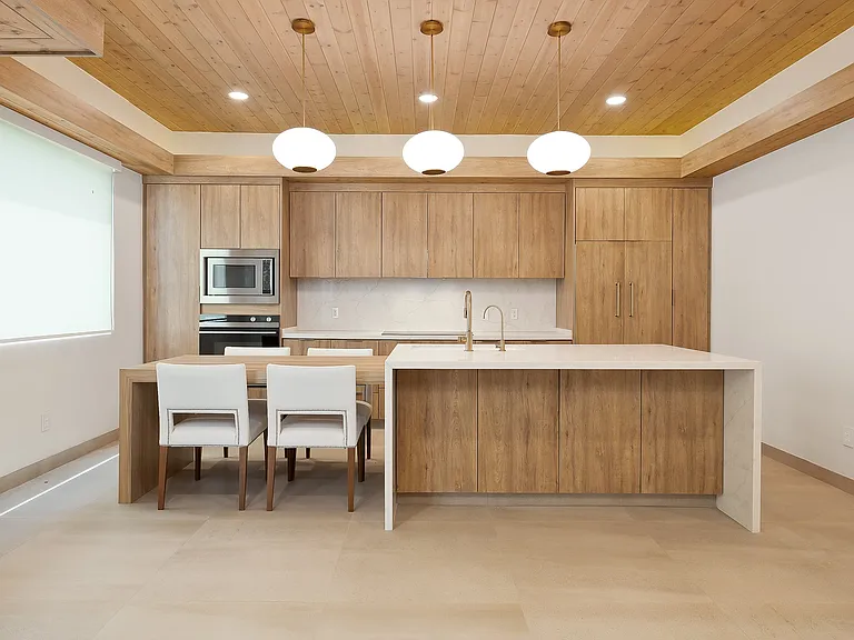 722 Juniper Cir #B — Photo 6