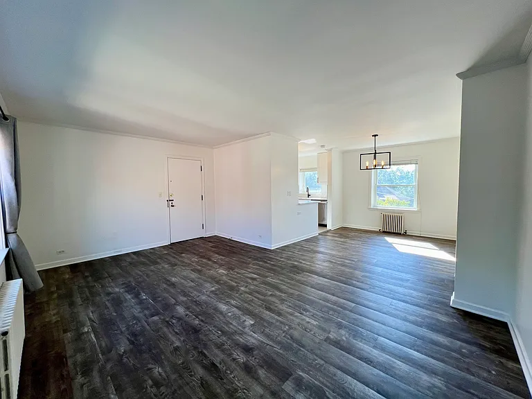 1410 Central St #3W — Photo 5