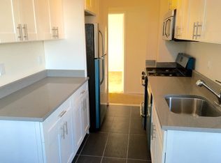 3960 54th St, Flushing, NY 11377