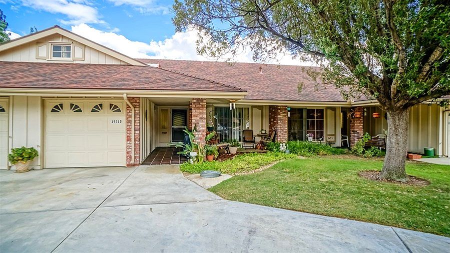 1st image of 19315 Oak Plaza Ct