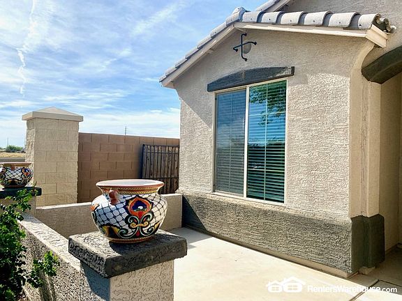 2nd image of 2430 W Chinook Dr