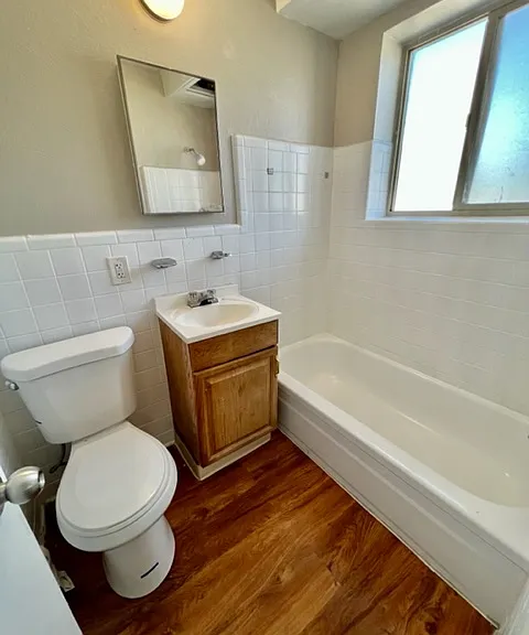 Jamaica Apartments — Photo 11