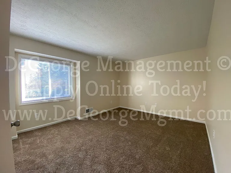 Pine Ridge Apartments — Photo 55