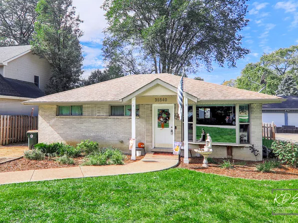 3S540 West Ave, Warrenville, IL 60555