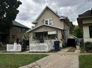 109 N Thompson St, Jackson, MI 49202