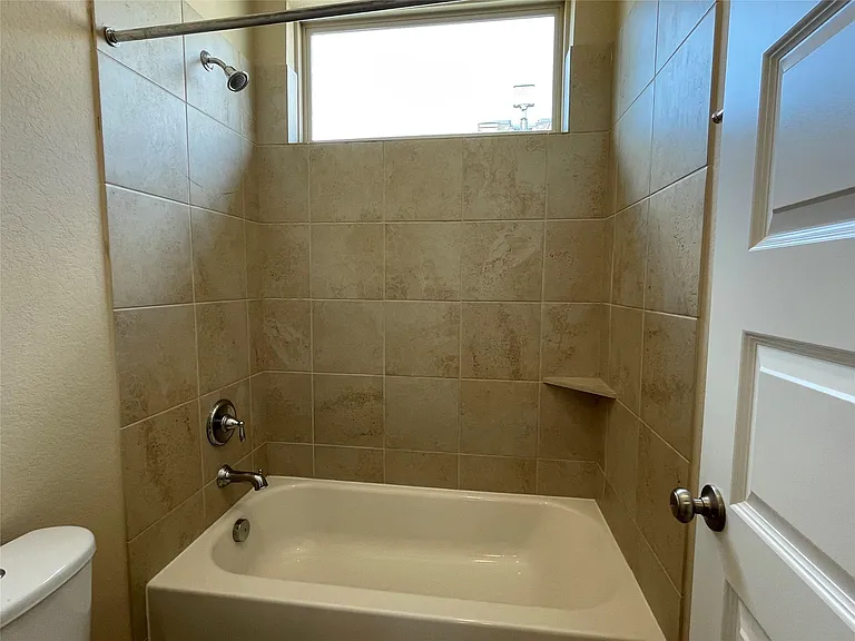 10418 Quiet Courtyard Rd — Photo 41
