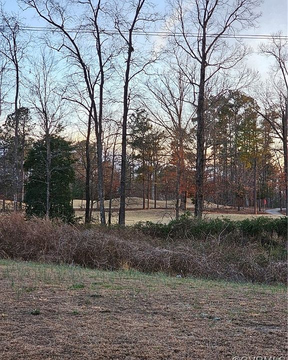 2nd image of 5813 Reedy Springs Dr