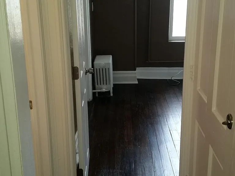 605 W 5th Ave #203 — Photo 6