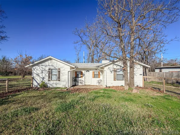 34245 S 527th Rd, Cookson, OK 74427