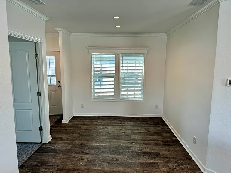 1270 Plymouth Pl — Photo 14