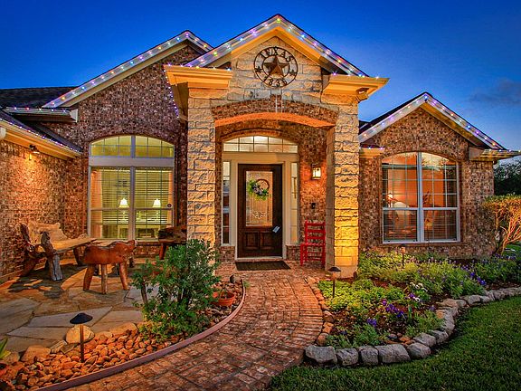 4th image of 8227 Palmetta Spring Dr