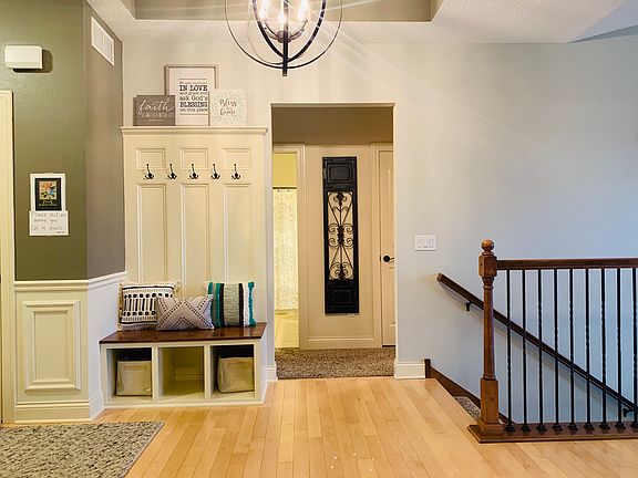 Foot Locker at Entry