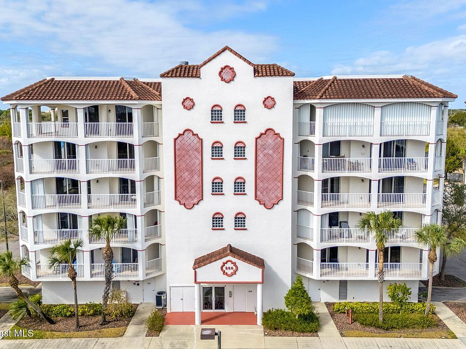 1st image of 800 Del Rio Way APT 501