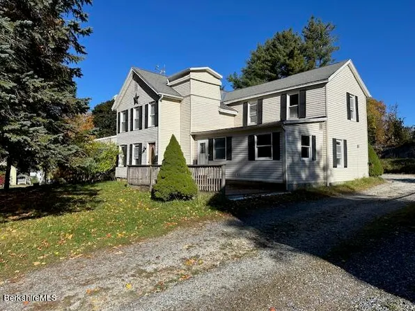35 High St, Dalton, MA 01226