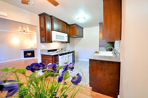 5219-5223 Tyler Ave Photo 1