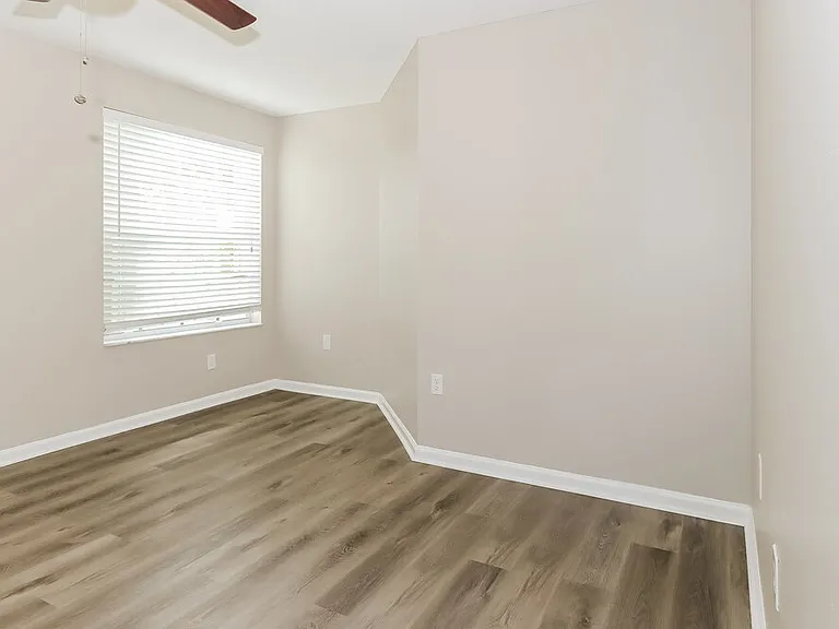 2354 Bellarosa Cir — Photo 10