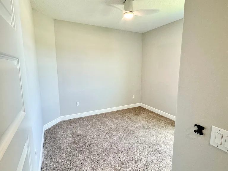 2606 Spur Dr — Photo 24