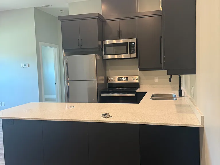 8 Main St S #4 — Photo 11